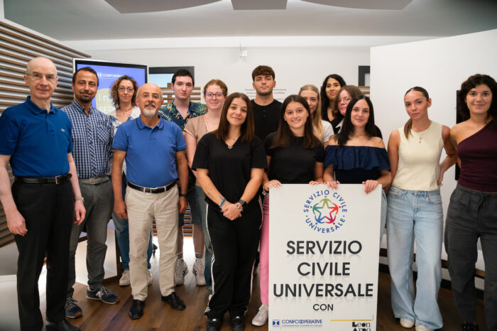 Pordenone: per 11 giovani al via un anno speciale